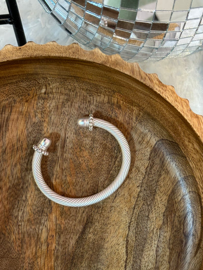 Cable Stone Cuff Bracelet // Matte Silver