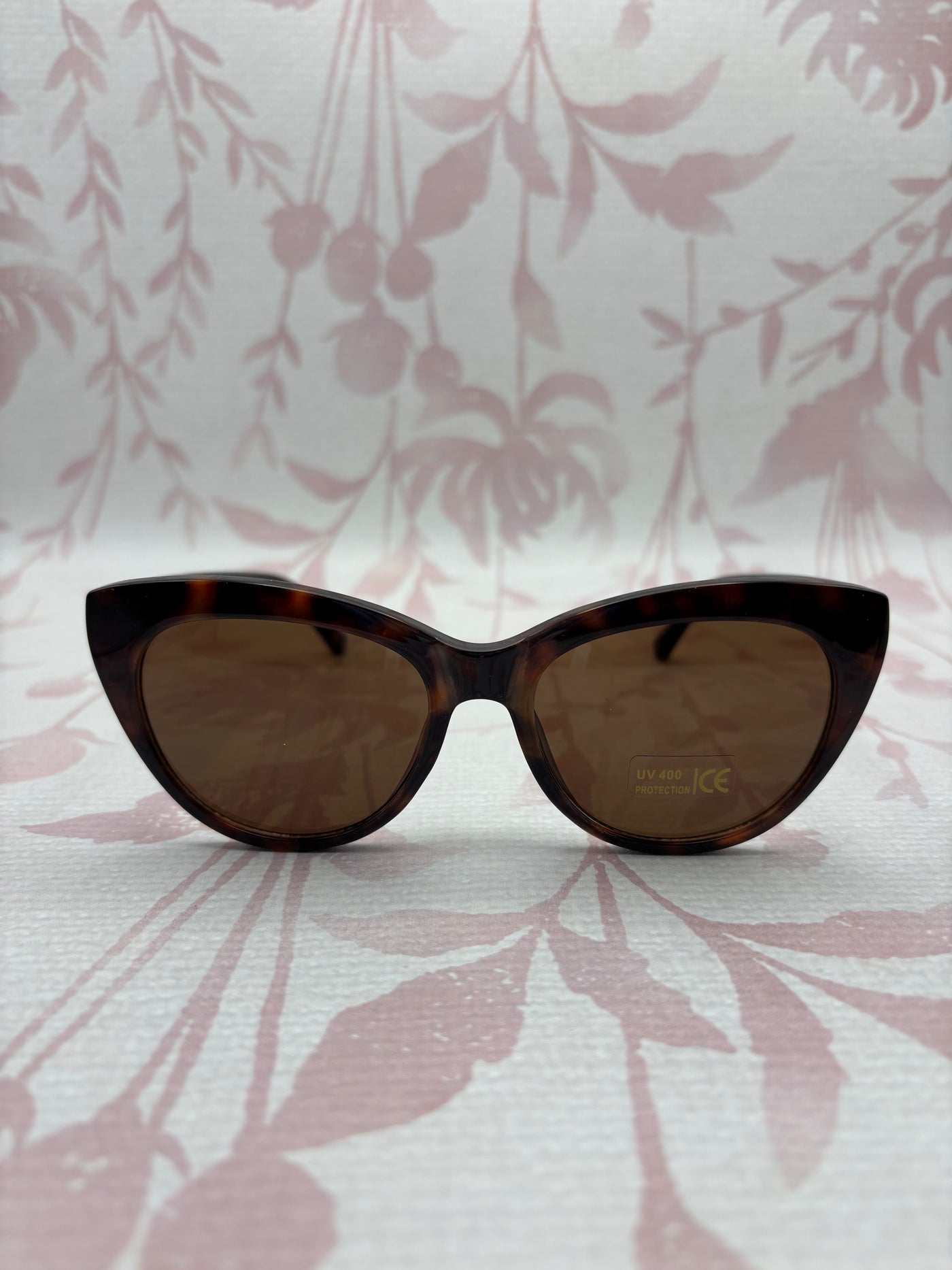 Cateye Sunglasses // Brown Tortoise