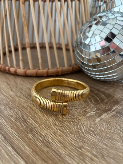 Gold Wrap Bold Bangle