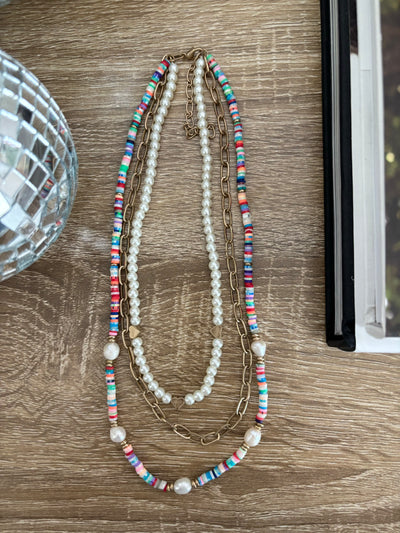 Beaded Necklace for women with pearl details