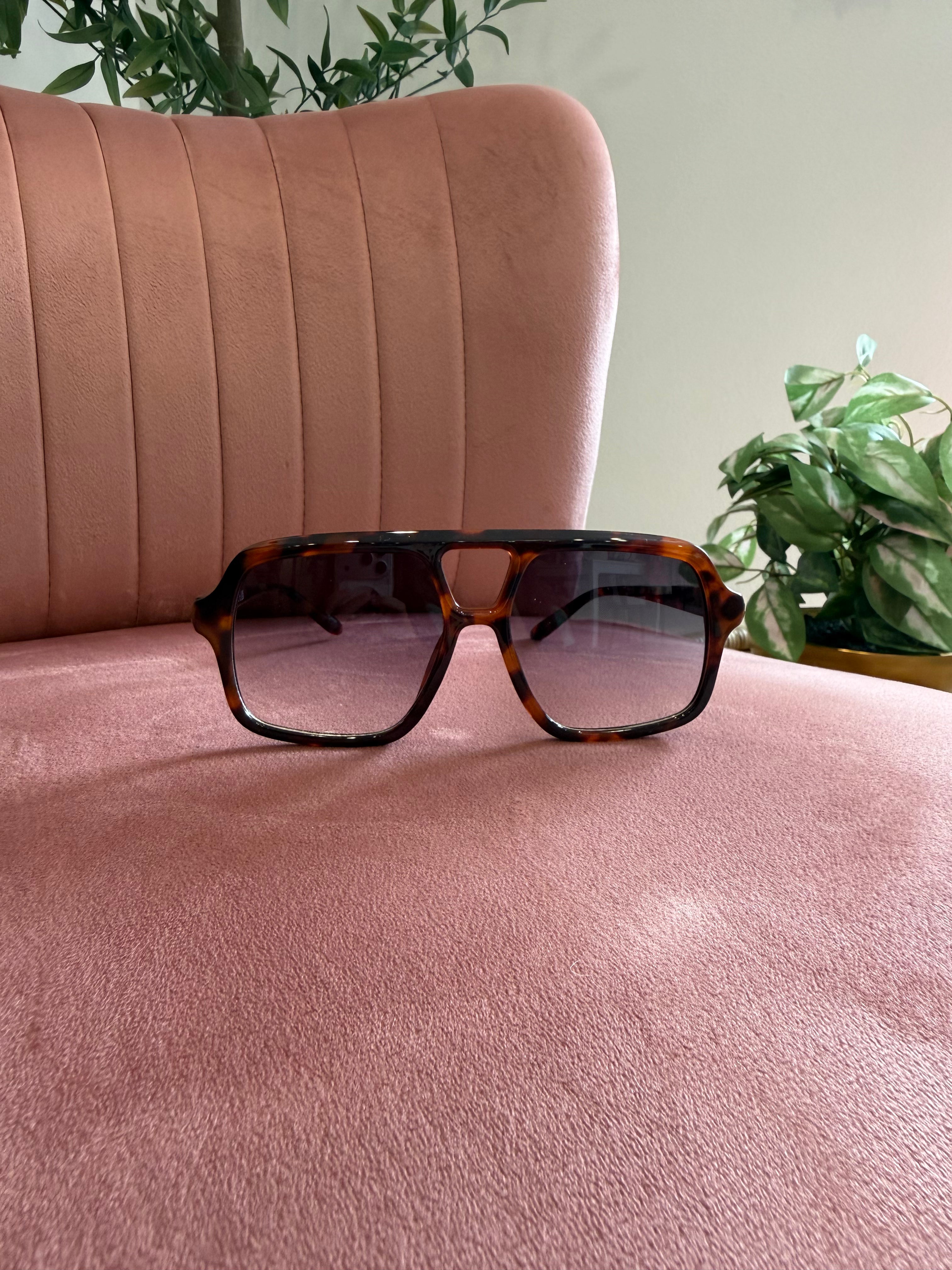 Aviator Frame Sunglasses | Brown Tortoise with Black Lenses