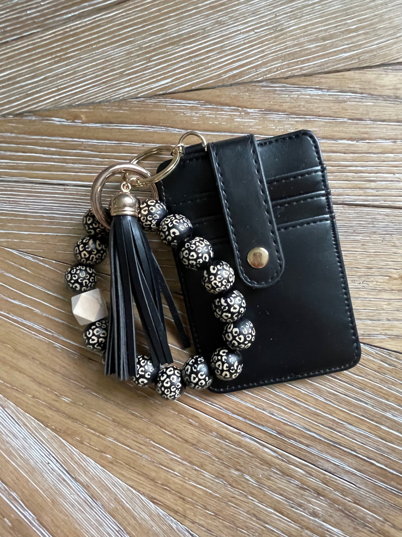 Leopard Beaded Key Ring Wallet Bracelet | Black