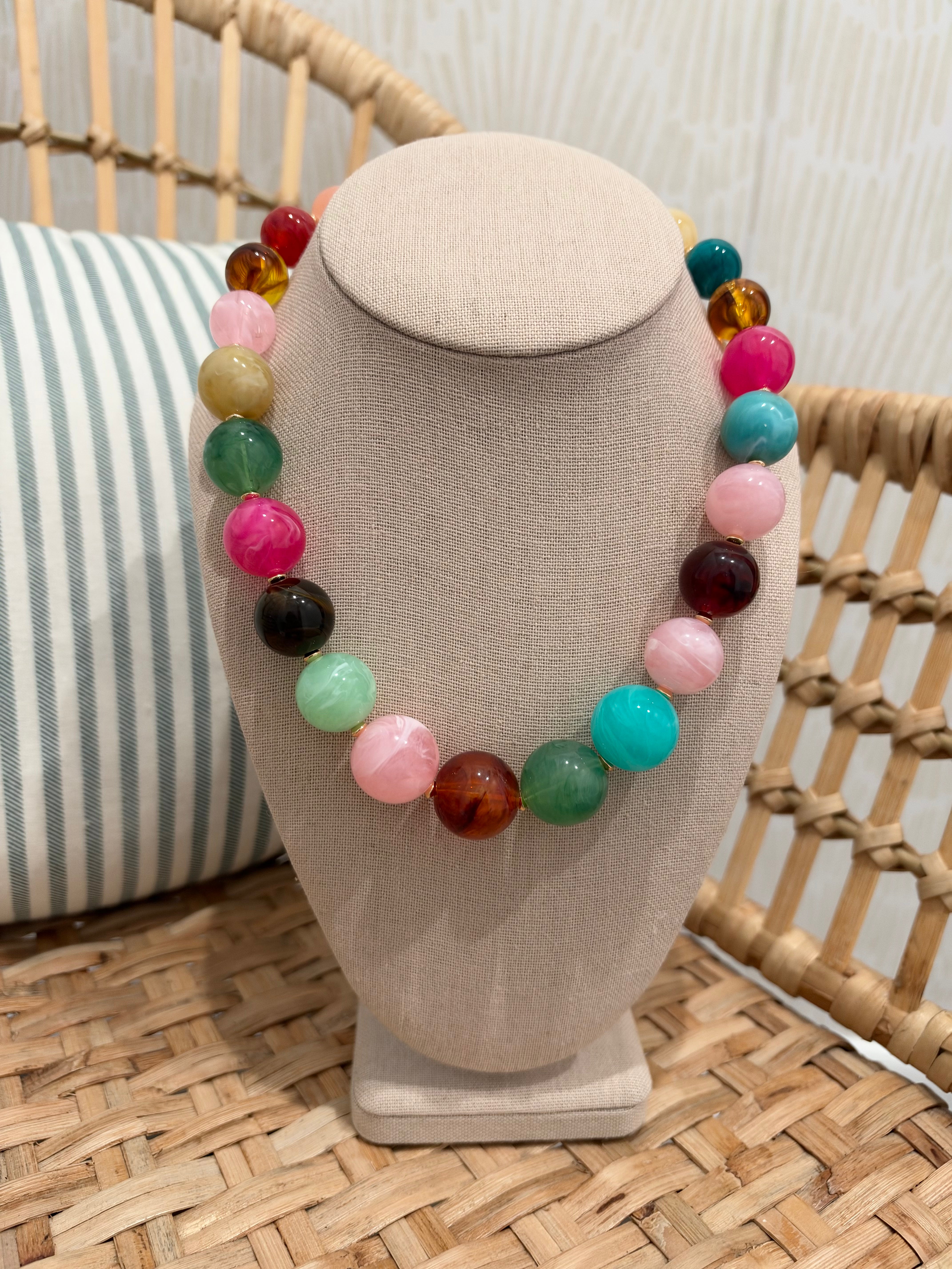 Vintage-Inspired Multi Marbled Resin Necklace