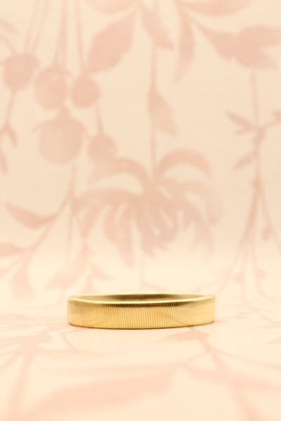 Ribbed Stretch Bangle | Gold