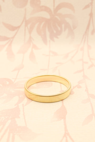 Ribbed Stretch Bangle | Gold