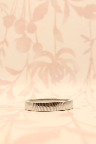 Ribbed Stretch Bangle | Silver